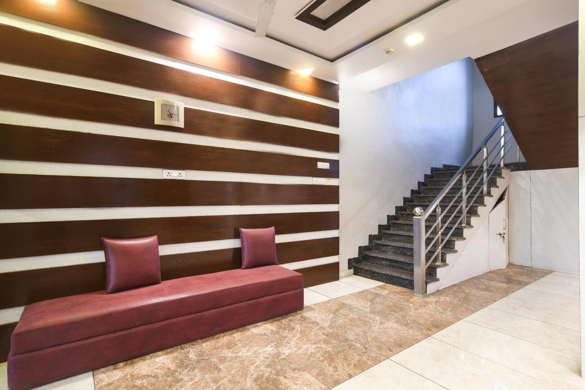Townhouse Prime Stay Indaur Kültér fotó